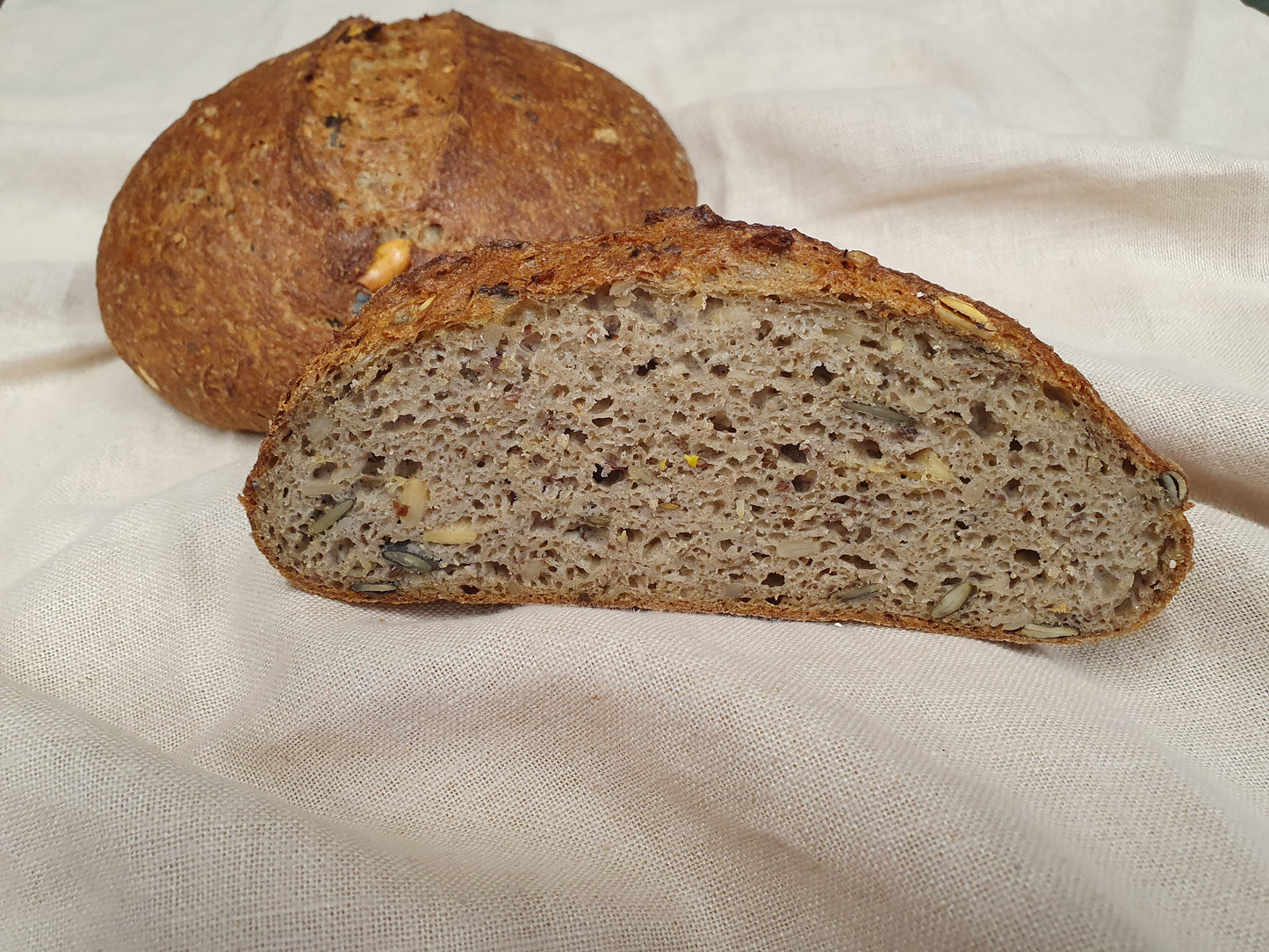 Buchweizenvollkornbrot mit Hafer